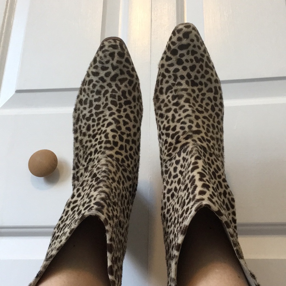 Real Calfskin Cheetah Print Boots - Picture 4 of 5